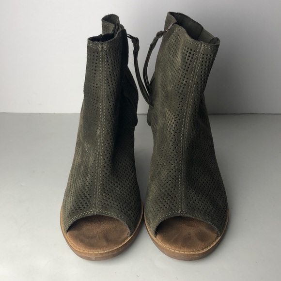 Toms Majorca Suede Perforated Peep Toe Ankle Boots 9 - Picture 3 of 11